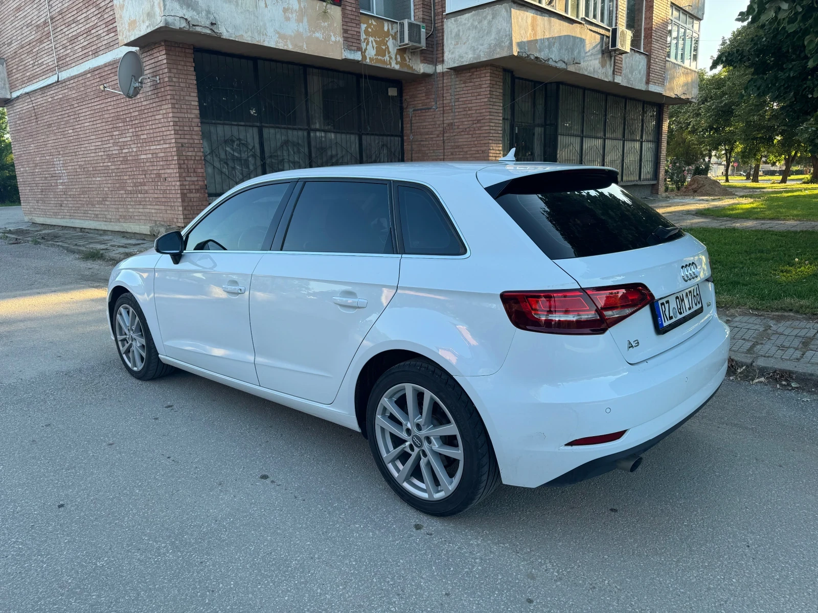 Audi A3 1.6TDI - изображение 5