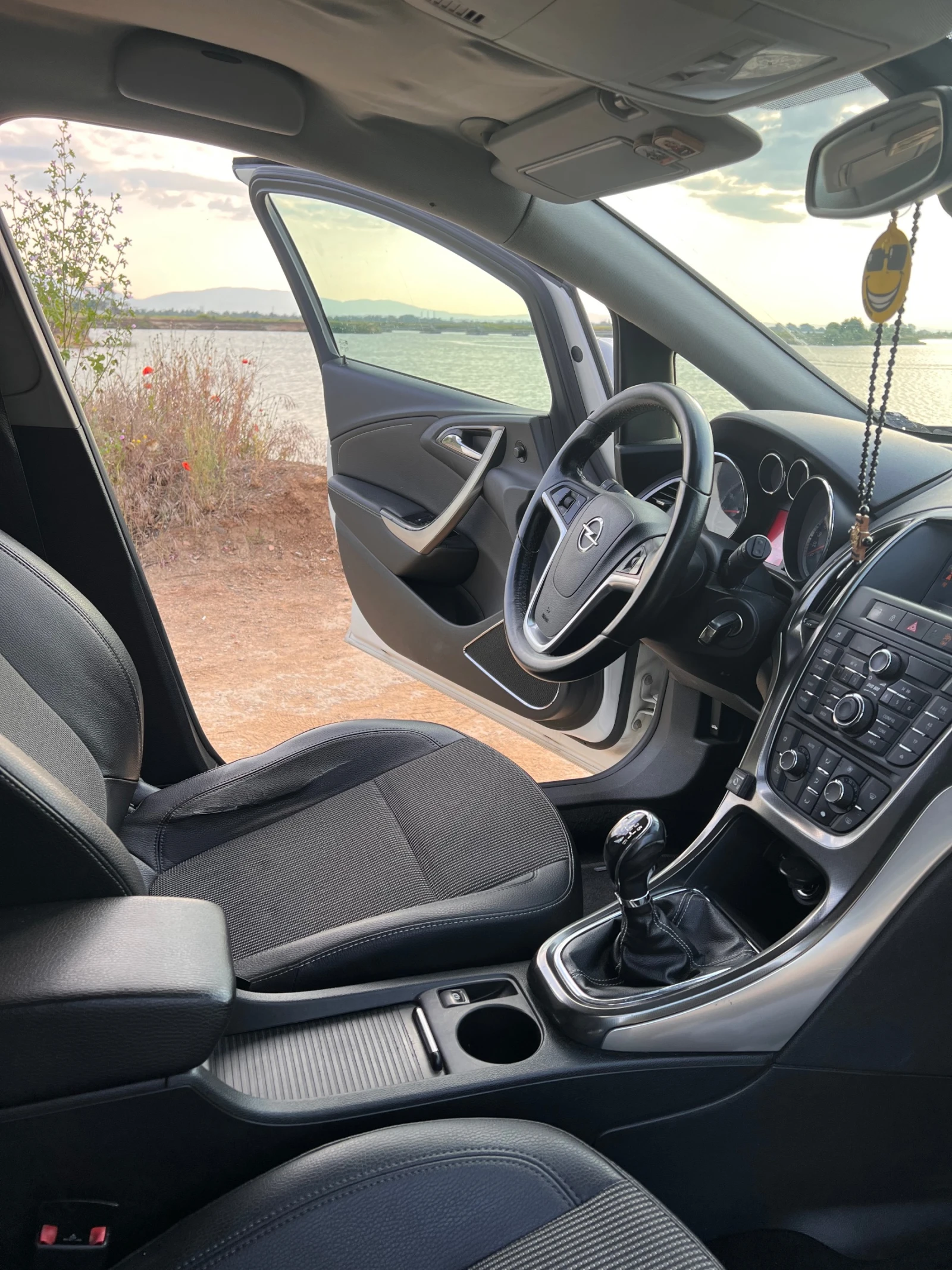 Opel Astra J 1.4 TURBO/COSMO/LPG  - изображение 8