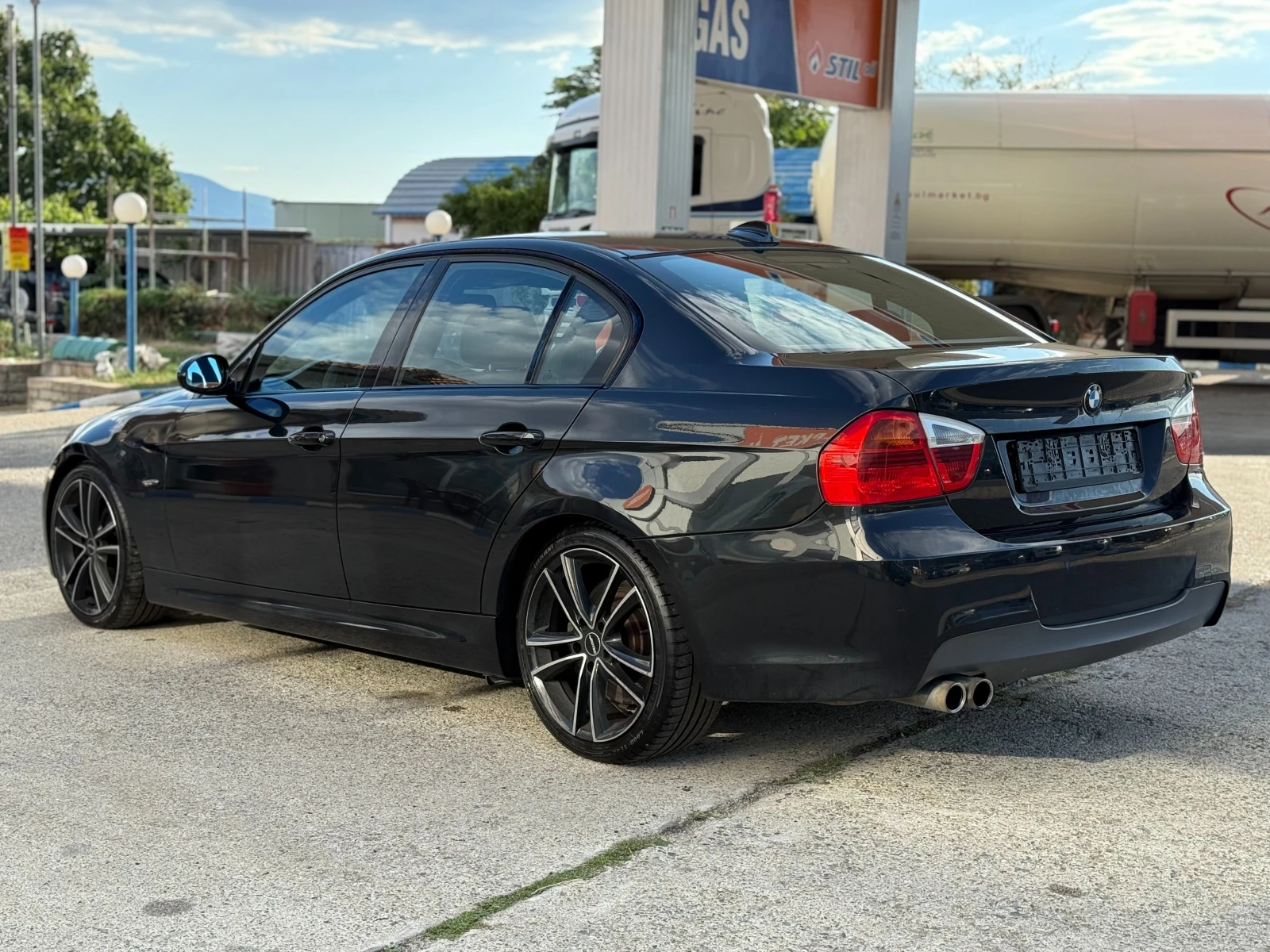 BMW 330 M Pack/ЗАДНО - изображение 6