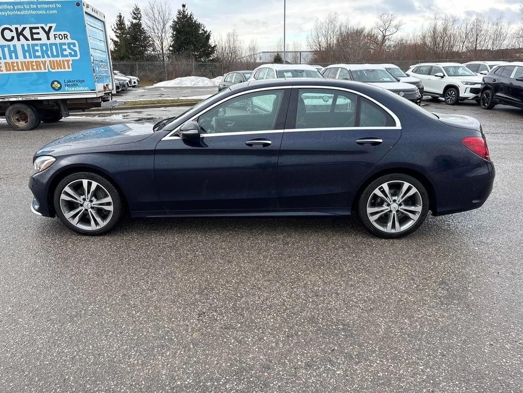 Mercedes-Benz C 300 * CARFAX *  - изображение 2