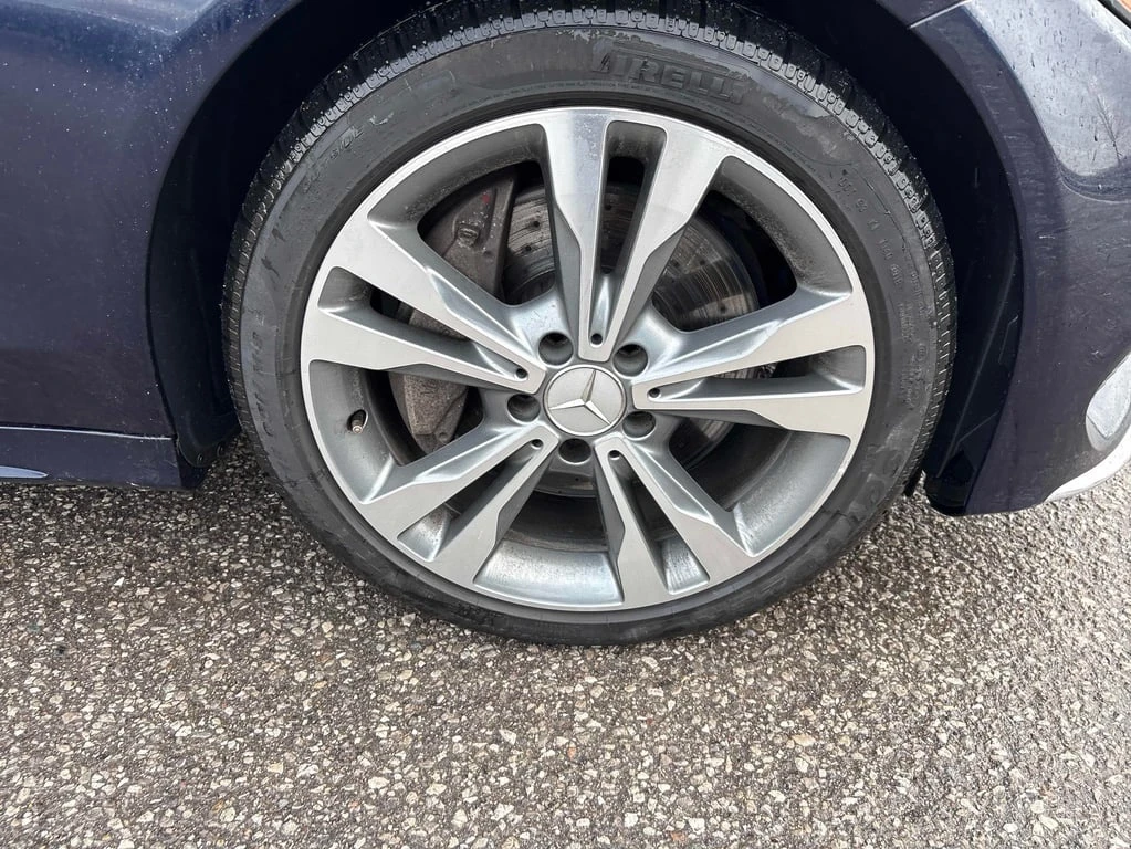 Mercedes-Benz C 300 * CARFAX *  - изображение 7