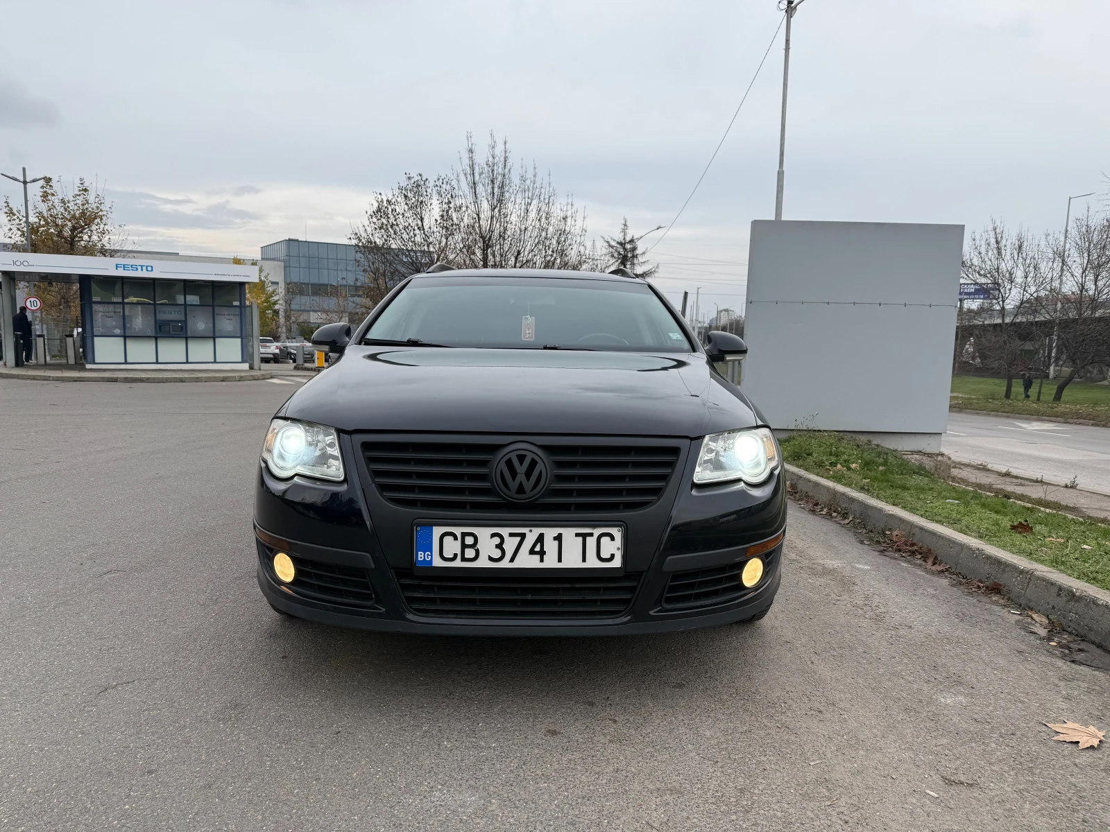 VW Passat 1.9 TDI ОБСЛУЖЕНА - изображение 2