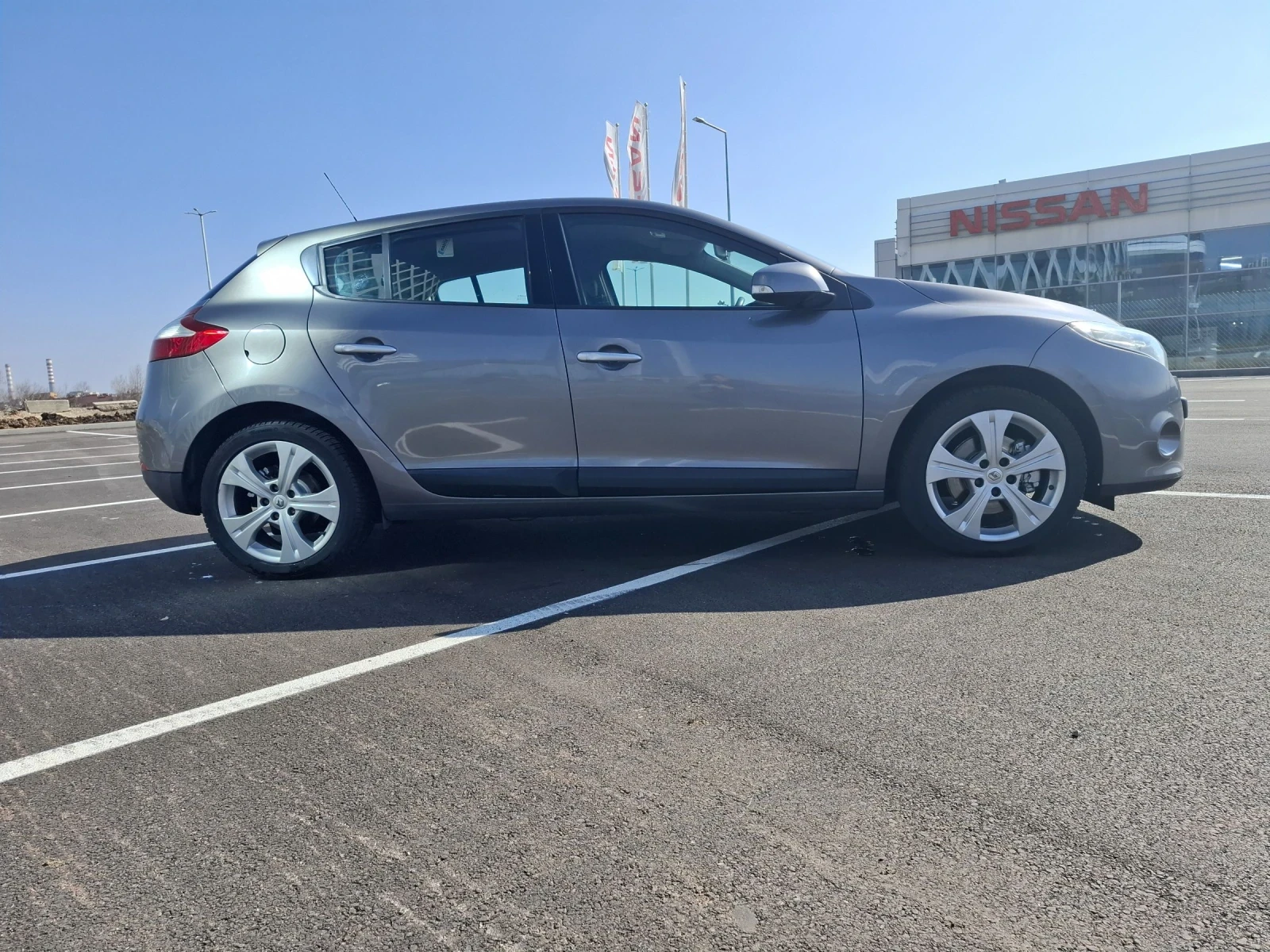 Renault Megane 2.0 T, снимка 4 - Автомобили и джипове - 53636209