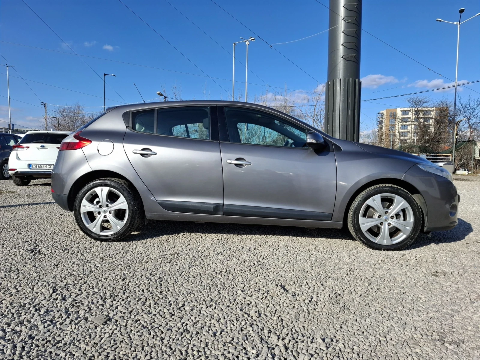 Renault Megane 2.0 T | Mobile.bg � ����������� 4