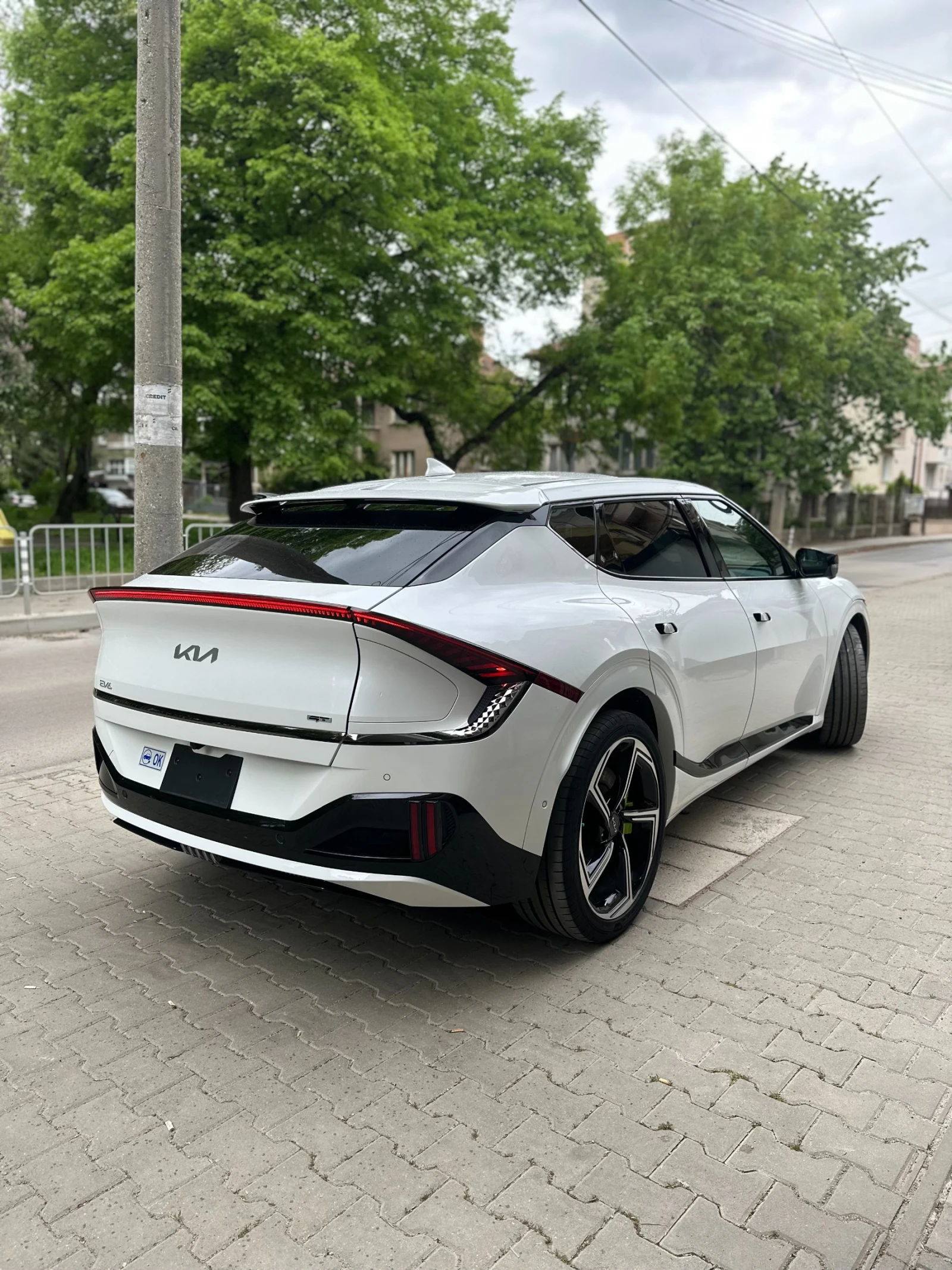 Kia EV6 GT AWD, снимка 4 - Автомобили и джипове - 53641258