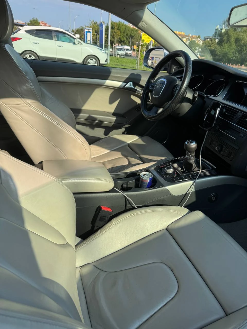 Audi A5 2.0 TFSI Quattro ОБСЛУЖЕНА, РЕАЛНИ КМ, снимка 8 - Автомобили и джипове - 53726417