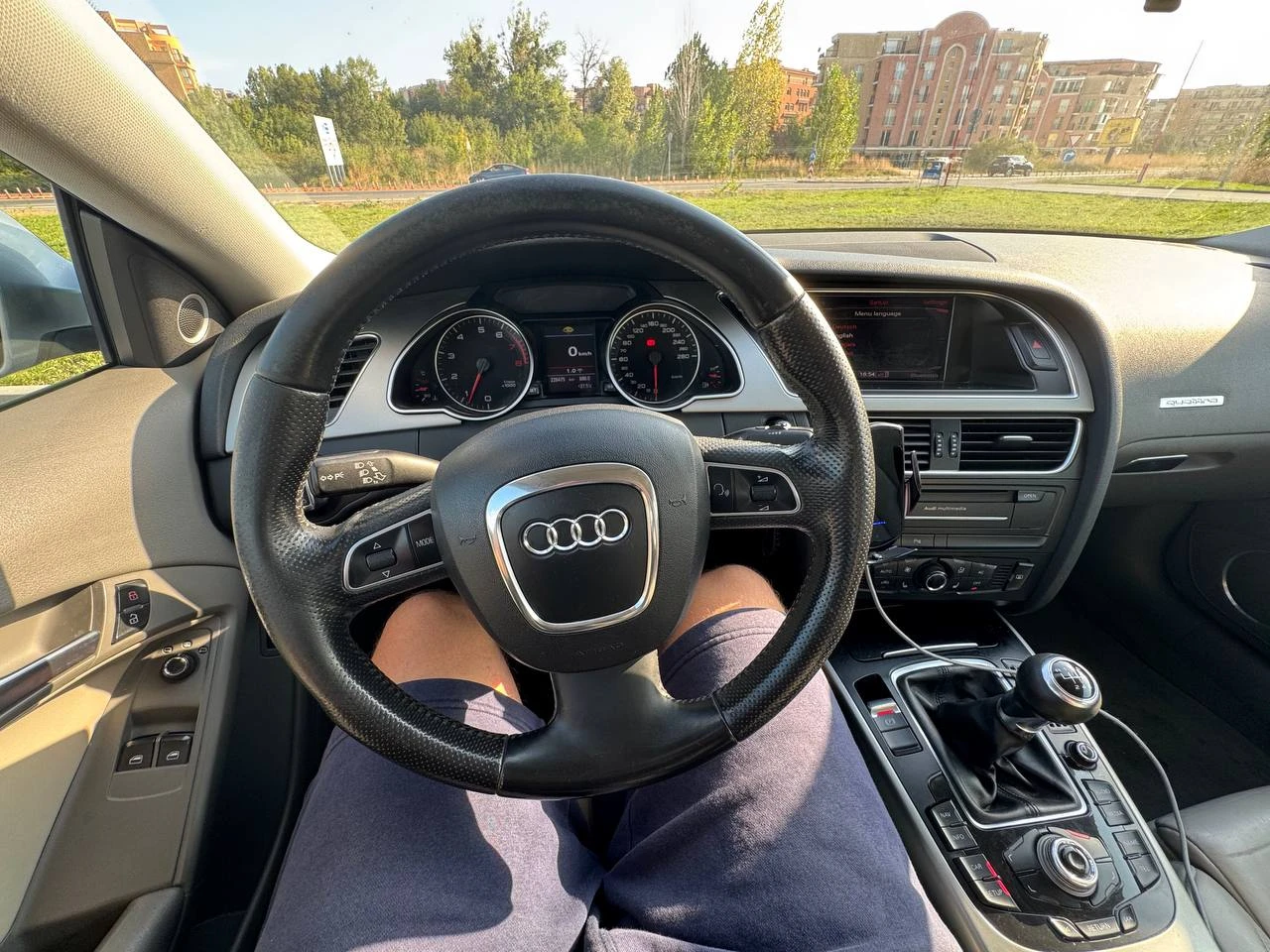 Audi A5 2.0 TFSI Quattro ОБСЛУЖЕНА, РЕАЛНИ КМ, снимка 10 - Автомобили и джипове - 53726417