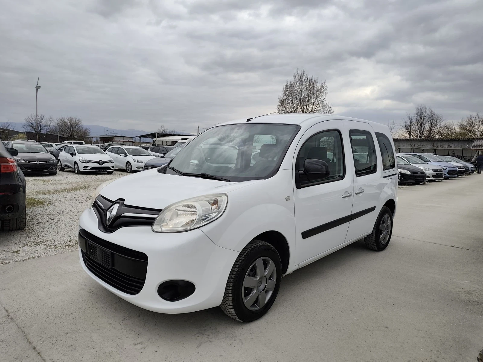 Renault Kangoo 5 места, N1 | Auto.bg — изображение 1