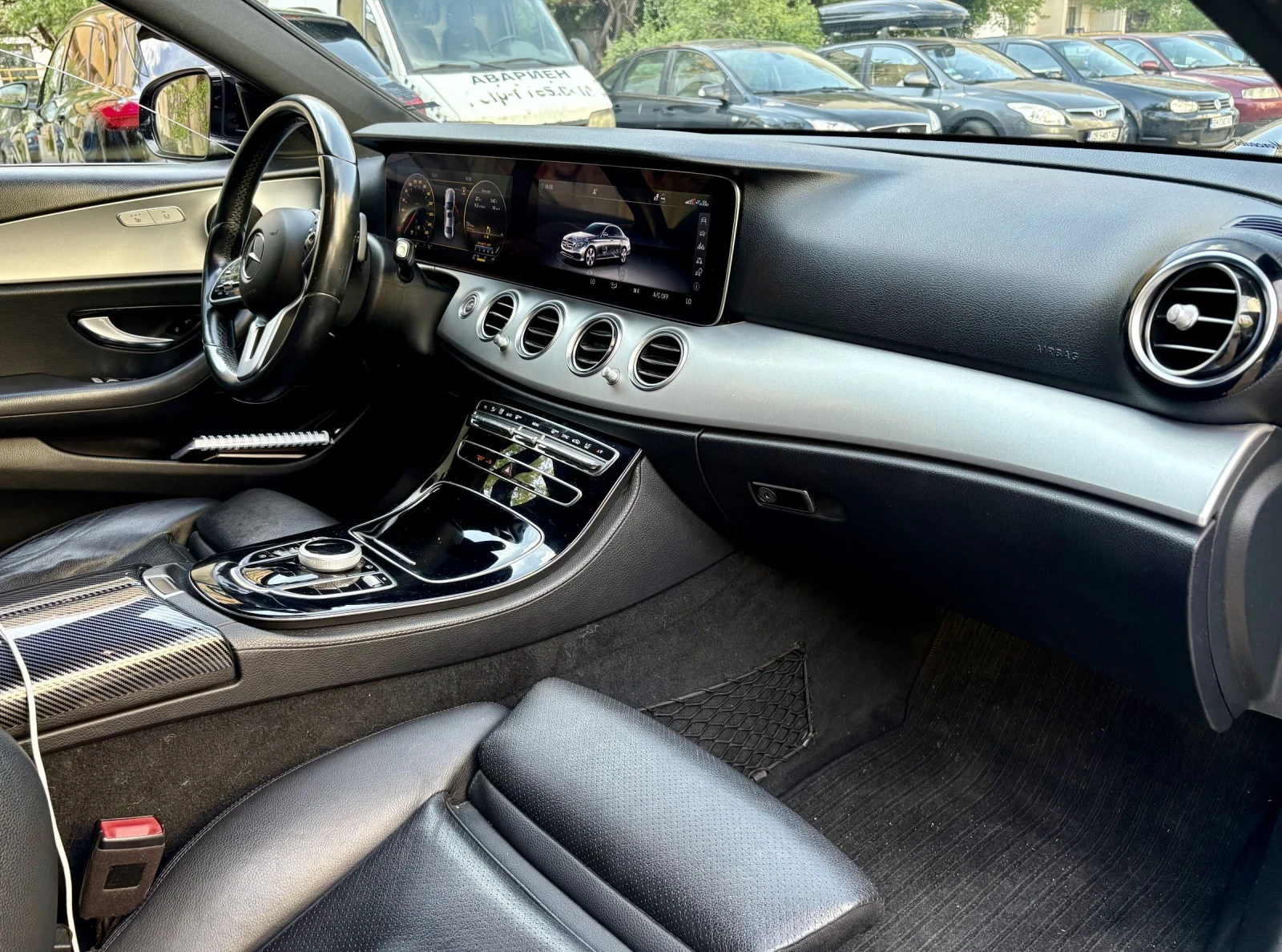 Mercedes-Benz E 200 1.6, снимка 11 - Автомобили и джипове - 54445205