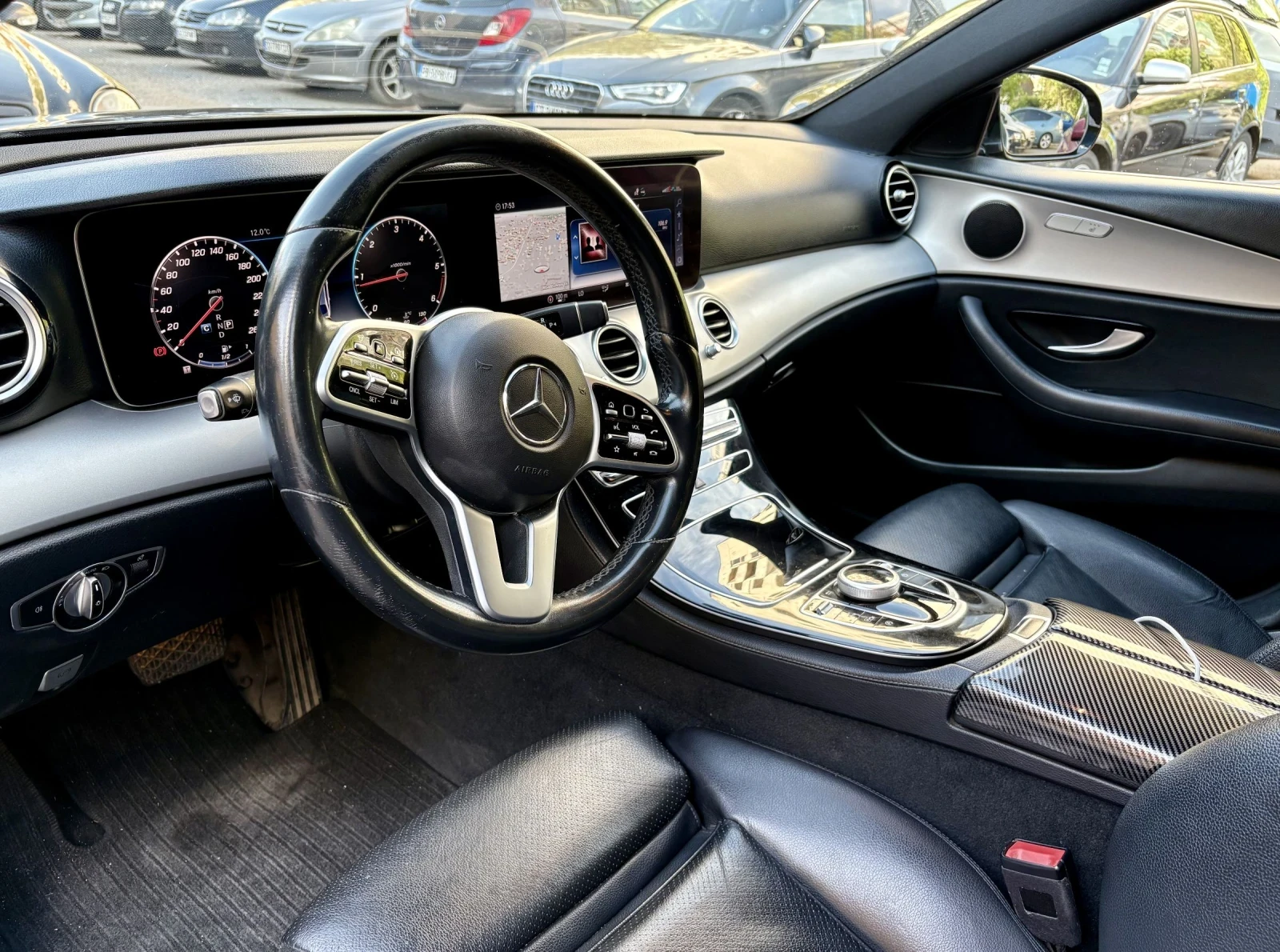 Mercedes-Benz E 200 1.6, снимка 10 - Автомобили и джипове - 54445205