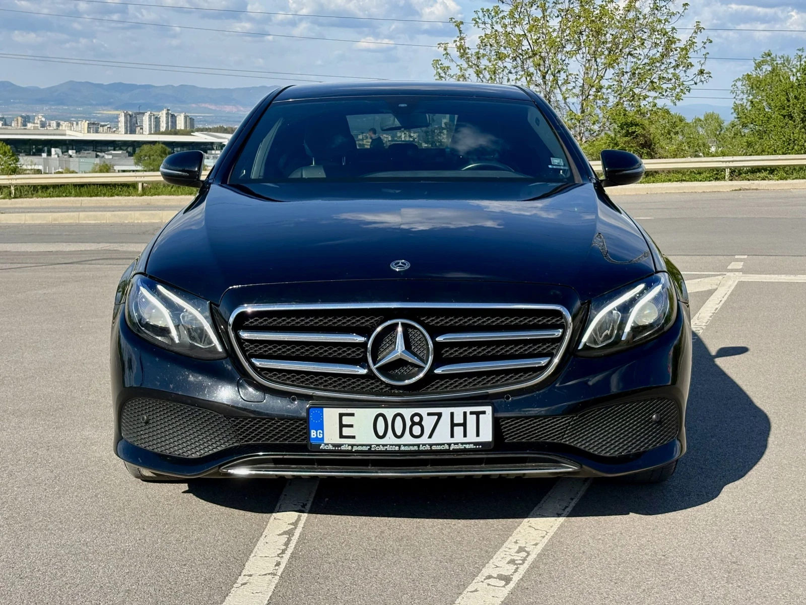 Mercedes-Benz E 200 1.6, снимка 2 - Автомобили и джипове - 54445205