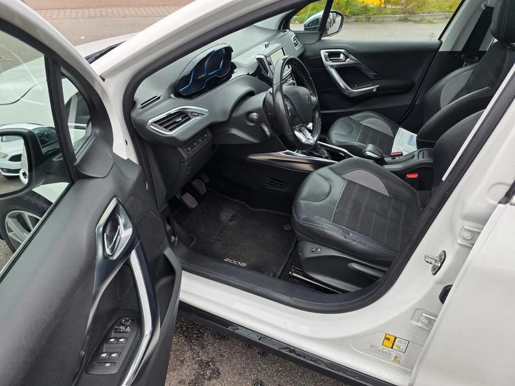 Peugeot 2008  1, 6 E-HDI, снимка 4 - Автомобили и джипове - 54576481