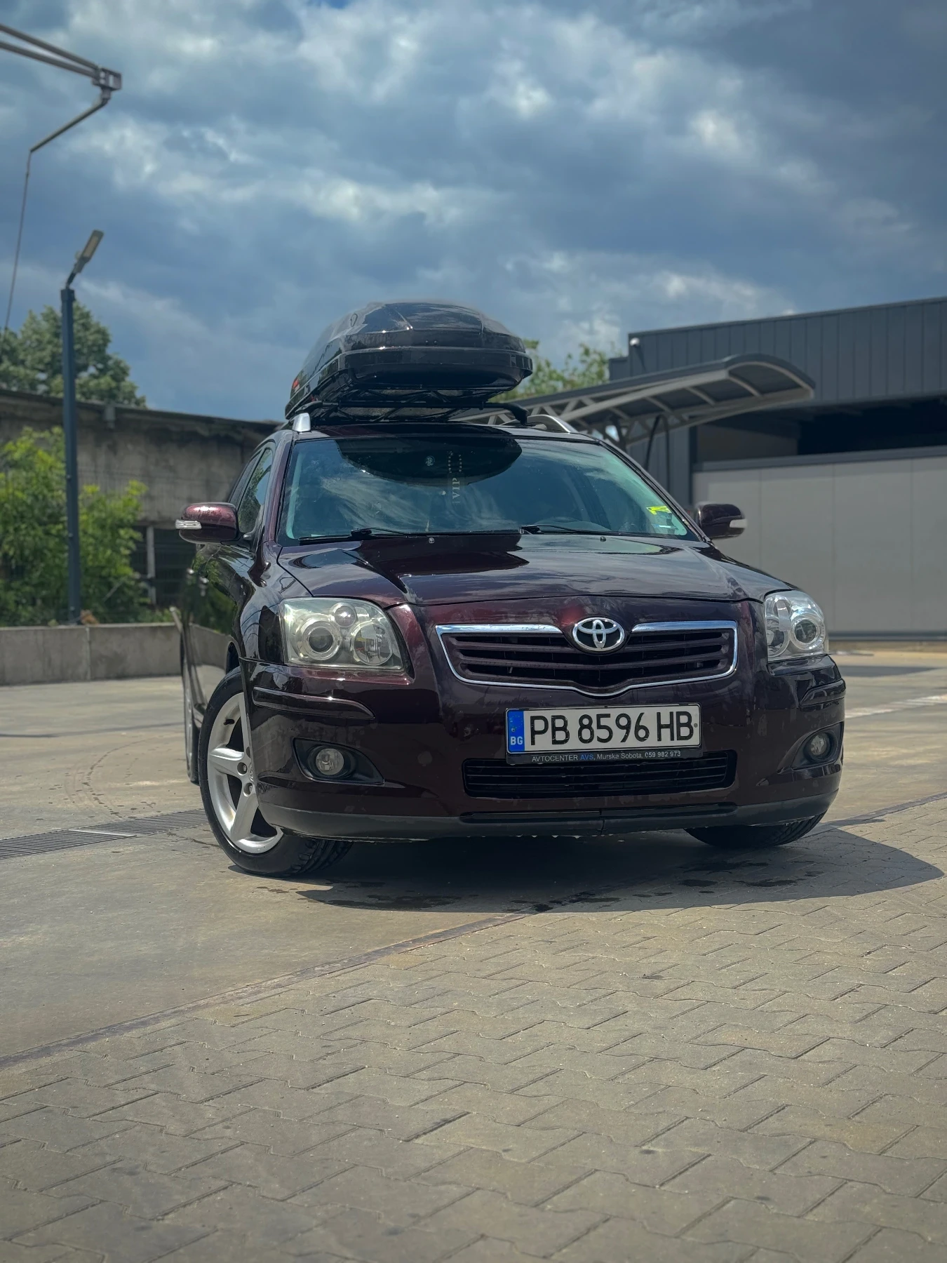 Toyota Avensis 2.2 150hp, снимка 2 - Автомобили и джипове - 54827185