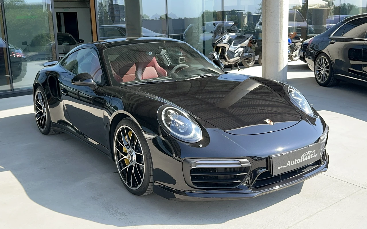 Porsche 911 Turbo S Coupe