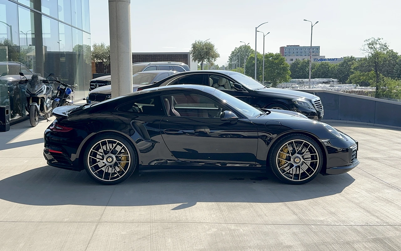 Porsche 911 Turbo S Coupe, снимка 3 - Автомобили и джипове - 54698945