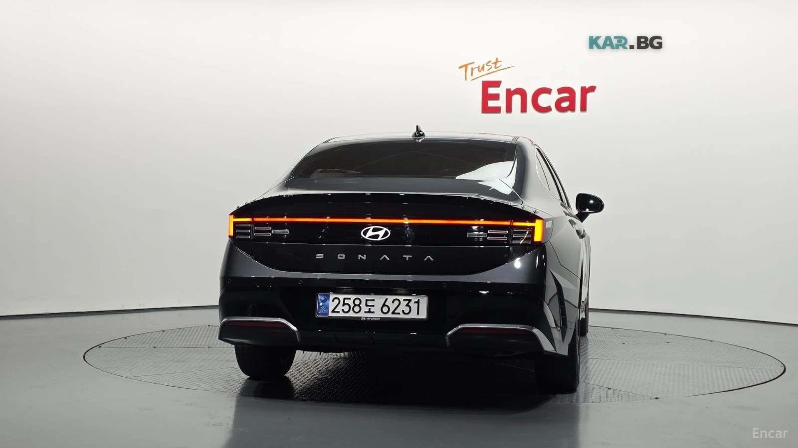 Hyundai Sonata DN8* DRIVE-ASSIST* REAR-CAMERA* , снимка 4 - Автомобили и джипове - 54777703