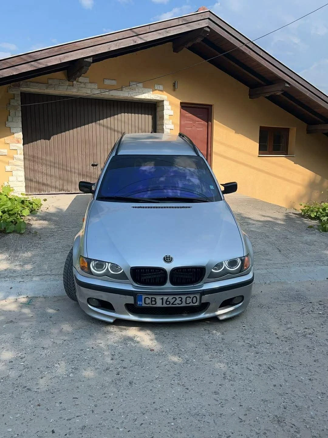 BMW 320