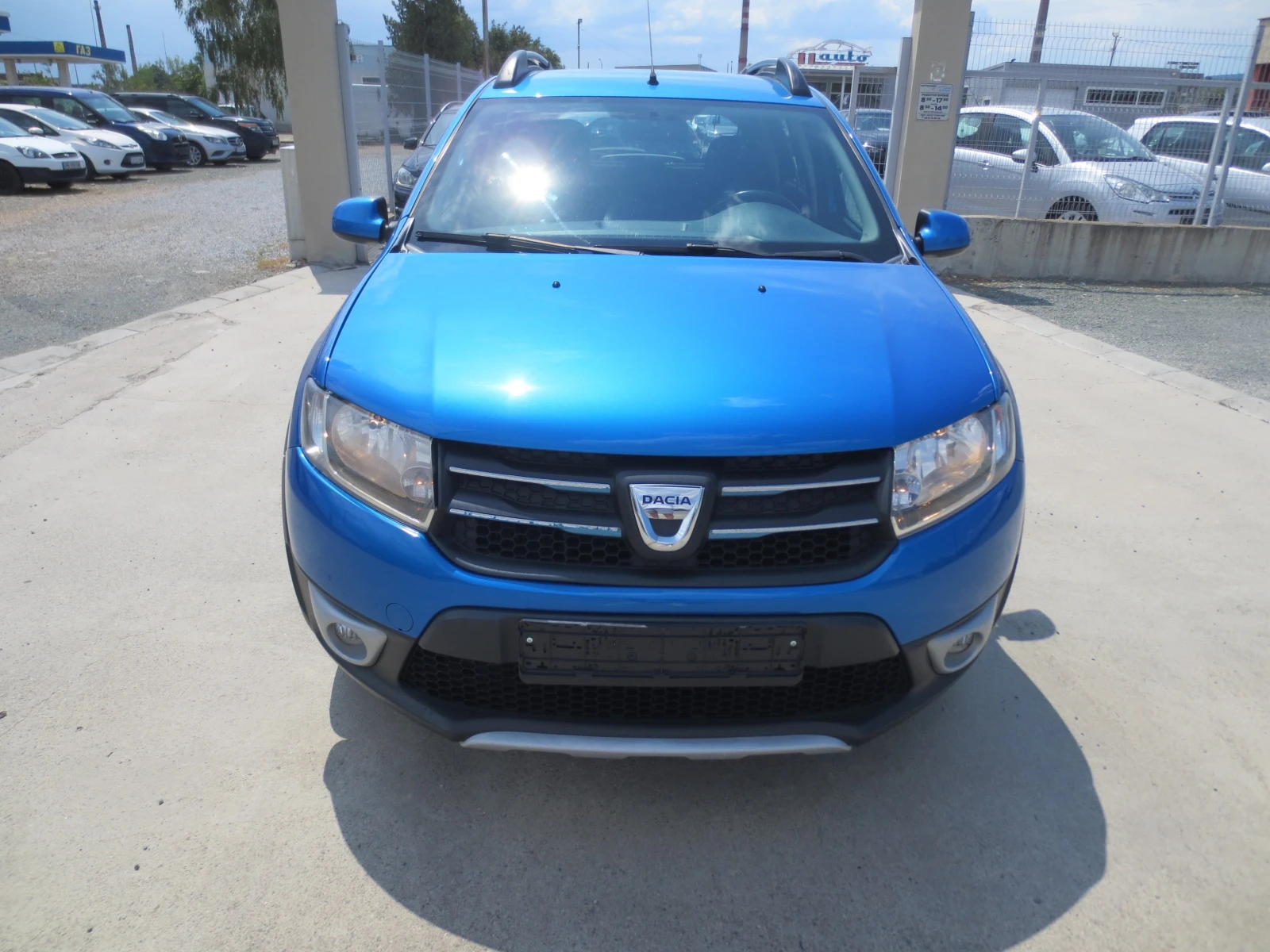 Dacia Sandero 1.5DCI-STEPWAY, снимка 2 - Автомобили и джипове - 55406150