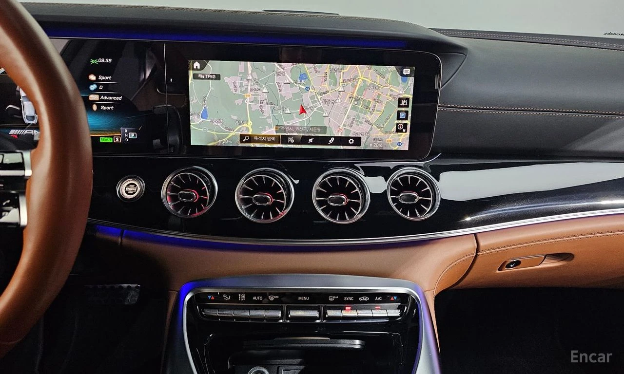 Mercedes-Benz GT 43 AMG 4MATIC* BURMESTER* DISTRONIC* 360* ХЕДЪП* , снимка 11 - Автомобили и джипове - 55465902