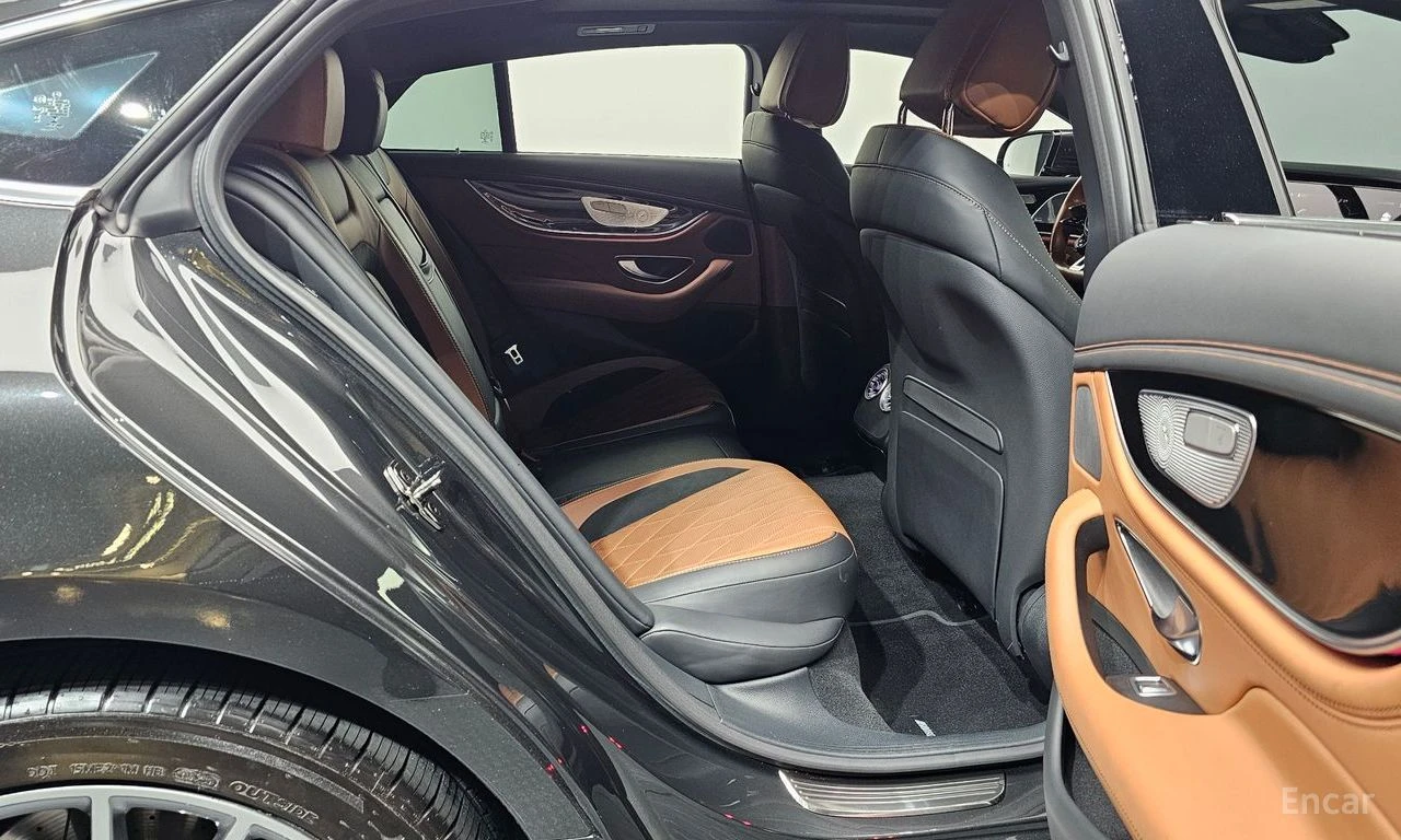 Mercedes-Benz GT 43 AMG 4MATIC* BURMESTER* DISTRONIC* 360* ХЕДЪП* , снимка 14 - Автомобили и джипове - 55465902