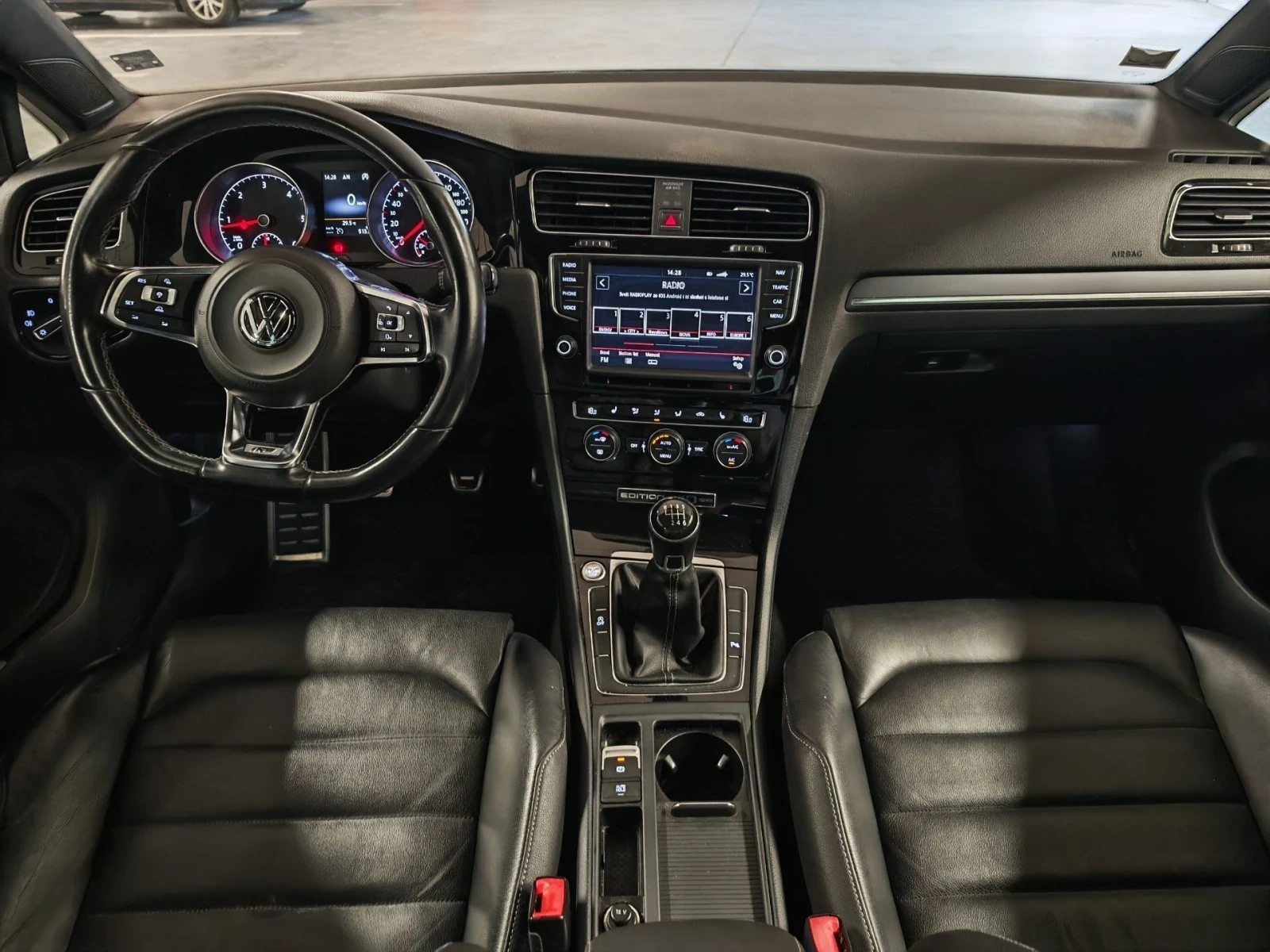 VW Golf * УНИКАТ * R LINE * LIMITED EDITION 40 - 152/400 *, снимка 15 - Автомобили и джипове - 55878897