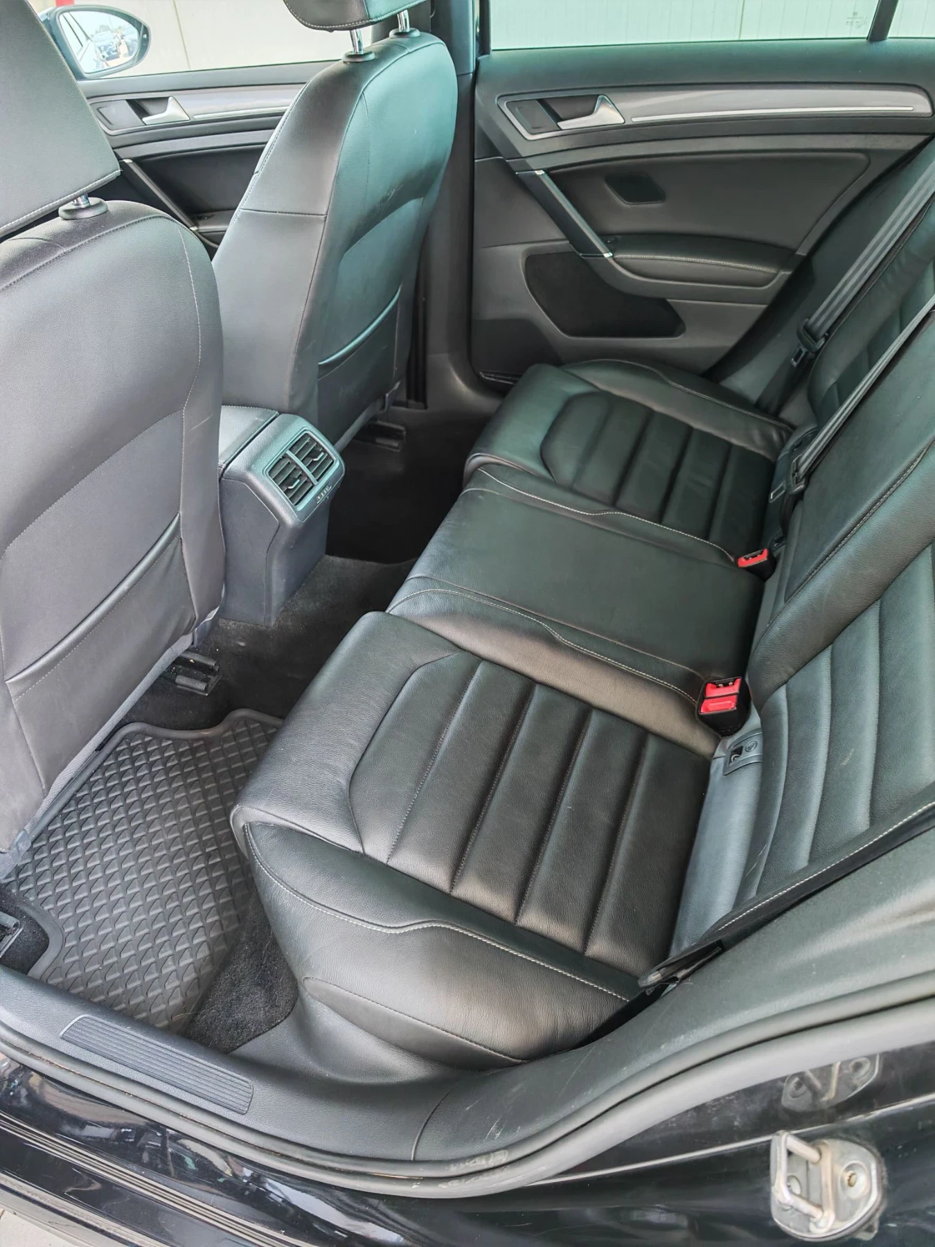 VW Golf * УНИКАТ * R LINE * LIMITED EDITION 40 - 152/400 *, снимка 14 - Автомобили и джипове - 55878897