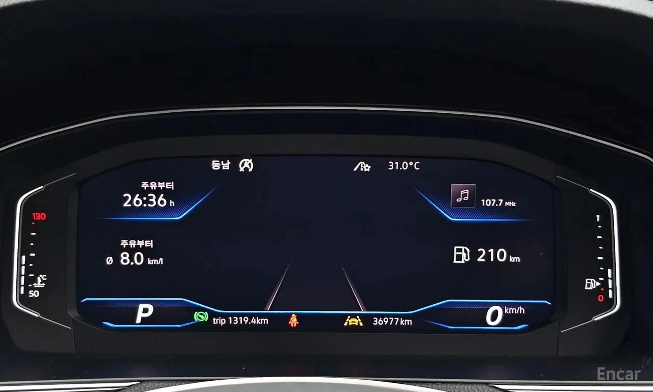 VW Arteon  R LIINE 4Motion / СЕРТИФИКАТ ЗА ОТЛИЧНО КАЧЕСТВО , снимка 8 - Автомобили и джипове - 55924419