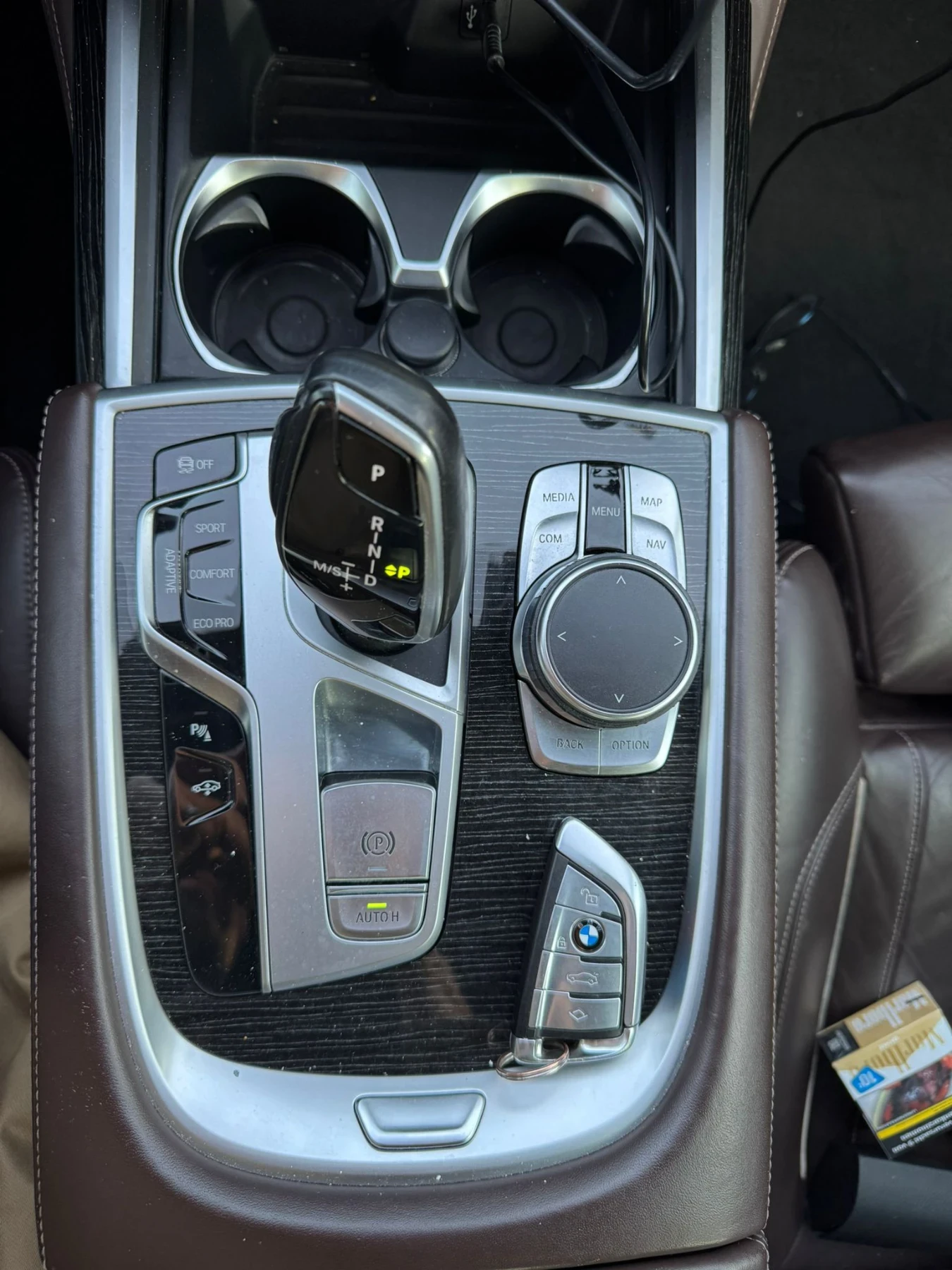 BMW 750, снимка 14 - Автомобили и джипове - 56242122