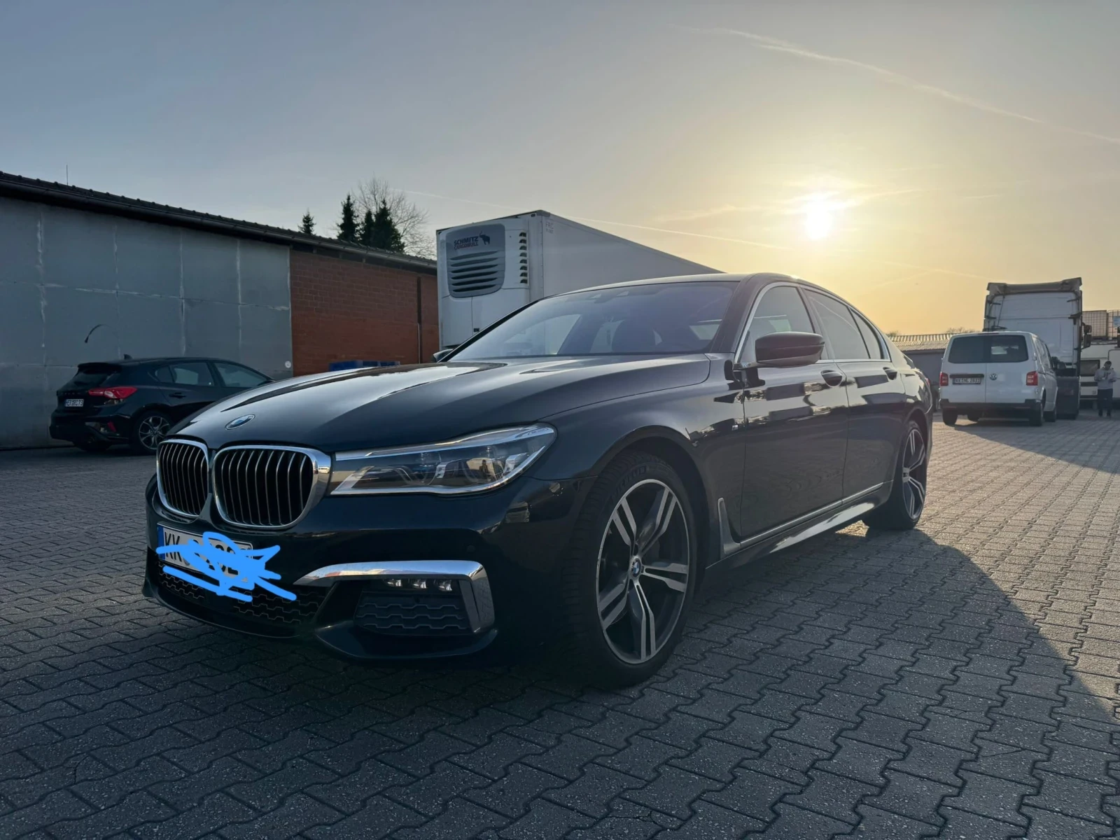 BMW 750, снимка 2 - Автомобили и джипове - 56242122