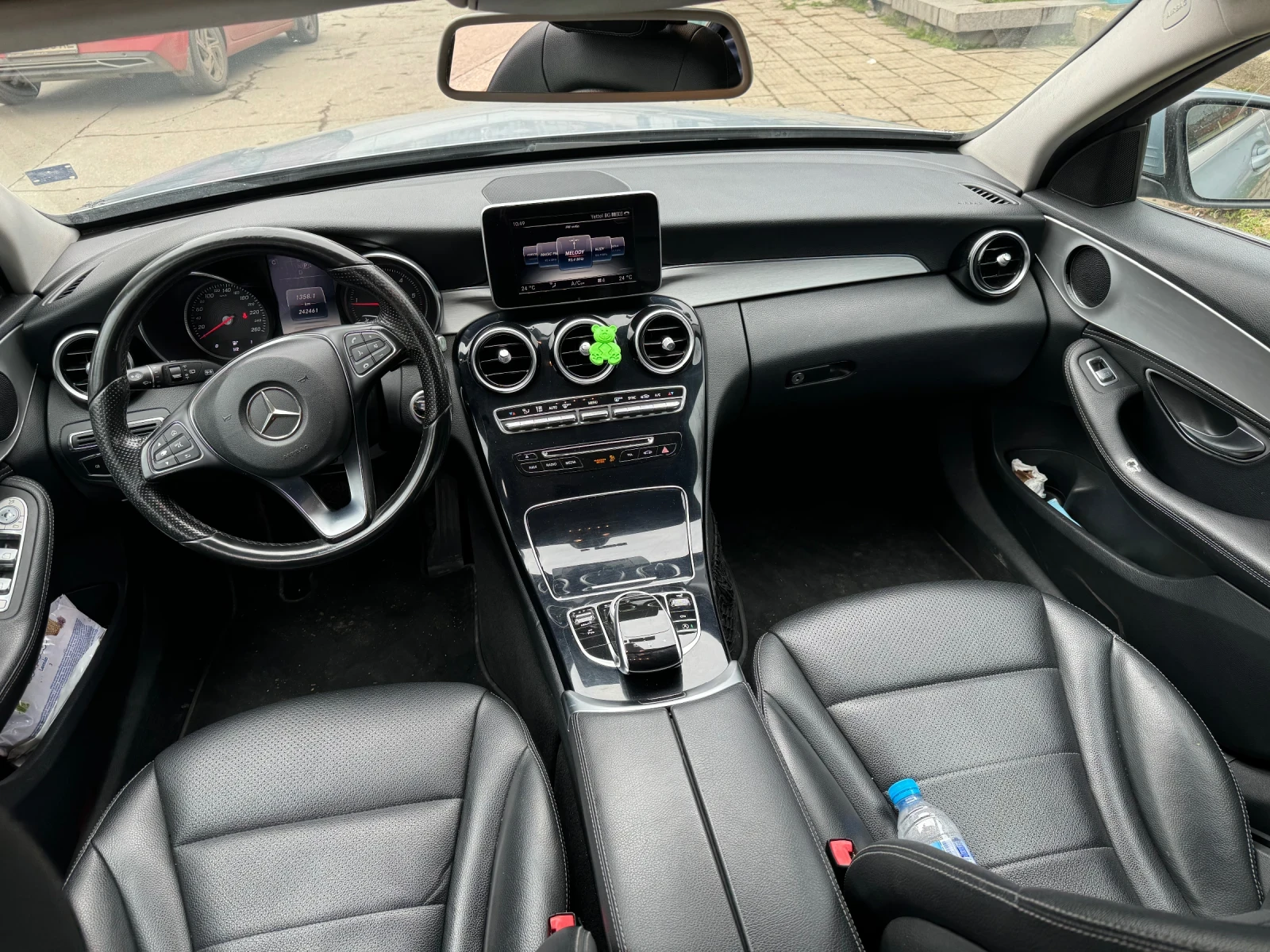Mercedes-Benz C 220, снимка 9 - Автомобили и джипове - 56248365