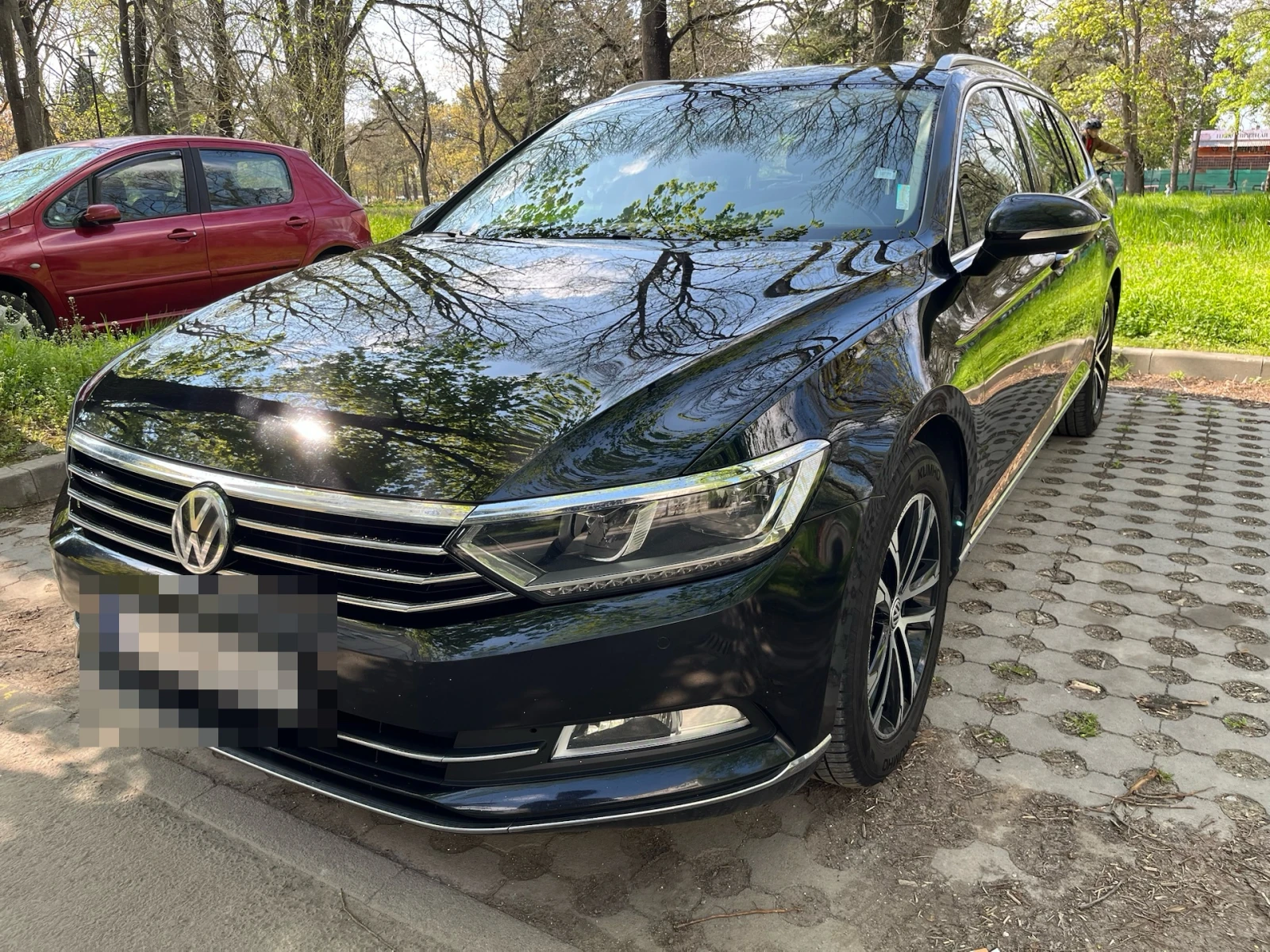 VW Passat B8 Variant 2.0 TDI DSG, снимка 3 - Автомобили и джипове - 56711835