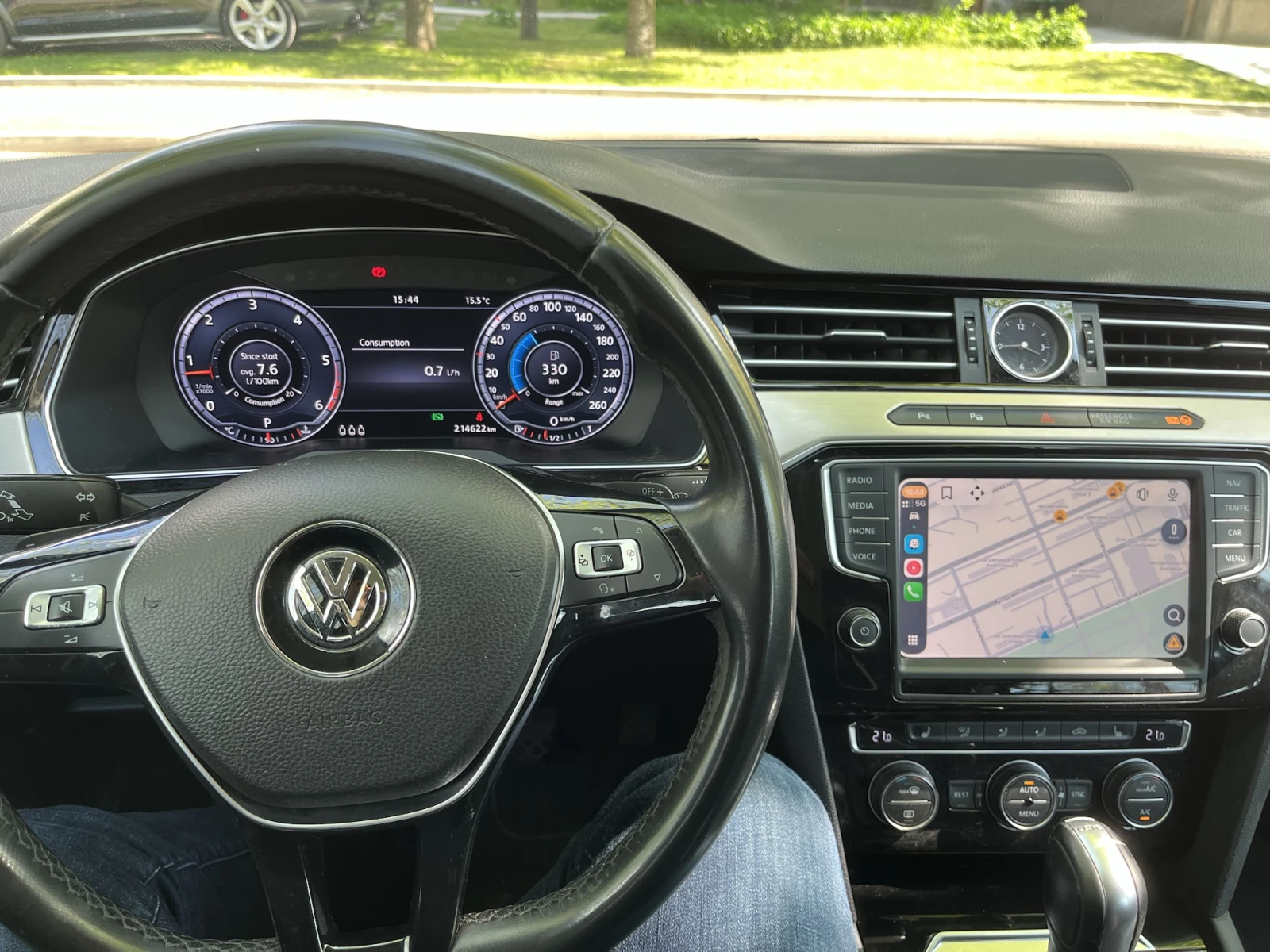 VW Passat B8 Variant 2.0 TDI DSG, снимка 9 - Автомобили и джипове - 56711835