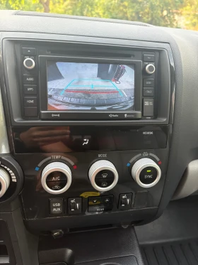 Toyota Sequoia, снимка 15