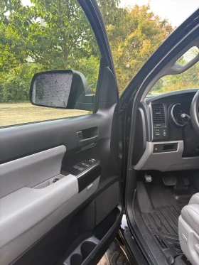 Toyota Sequoia, снимка 12