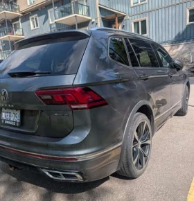 VW Tiguan * R Line * ПЕРФЕКТНО СЕРВИЗИРАНА * 1 СОБСТВЕНИК *  | Auto.bg — изображение 3