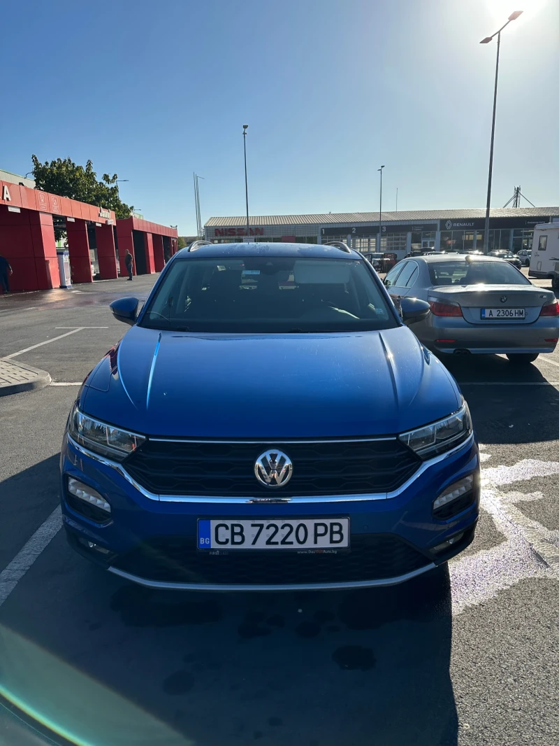 VW T-Roc 1.6 TDI Пълна сервизна история, снимка 1 - Автомобили и джипове - 47353818