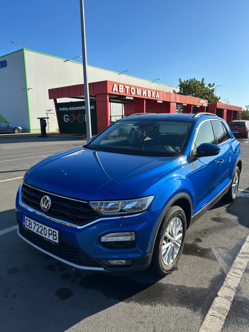 VW T-Roc 1.6 TDI Пълна сервизна история, снимка 2 - Автомобили и джипове - 47353818