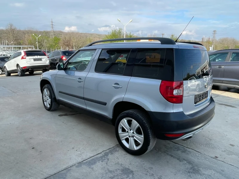 Skoda Yeti 2.0tdi 110k.c * UNIKAT* , снимка 5 - Автомобили и джипове - 49789189