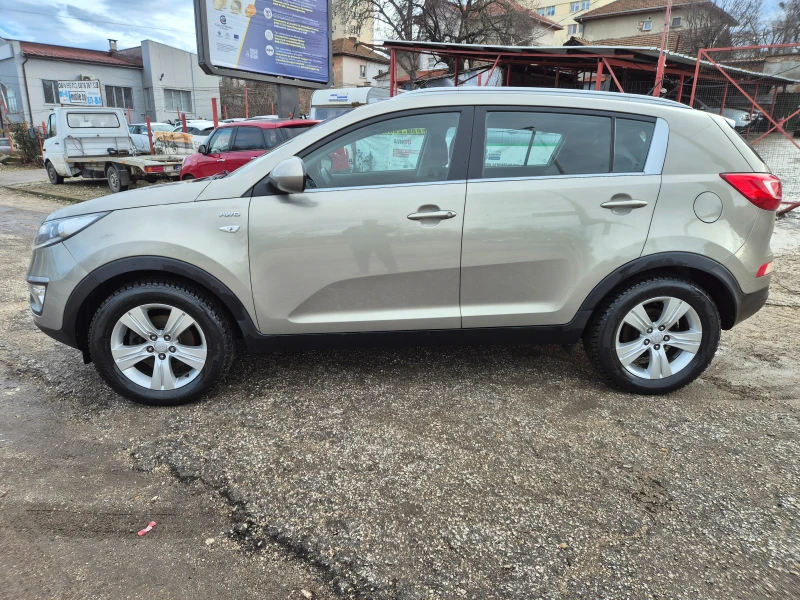 Kia Sportage 2.0 CRDI, 4x4 , снимка 5 - Автомобили и джипове - 49907240