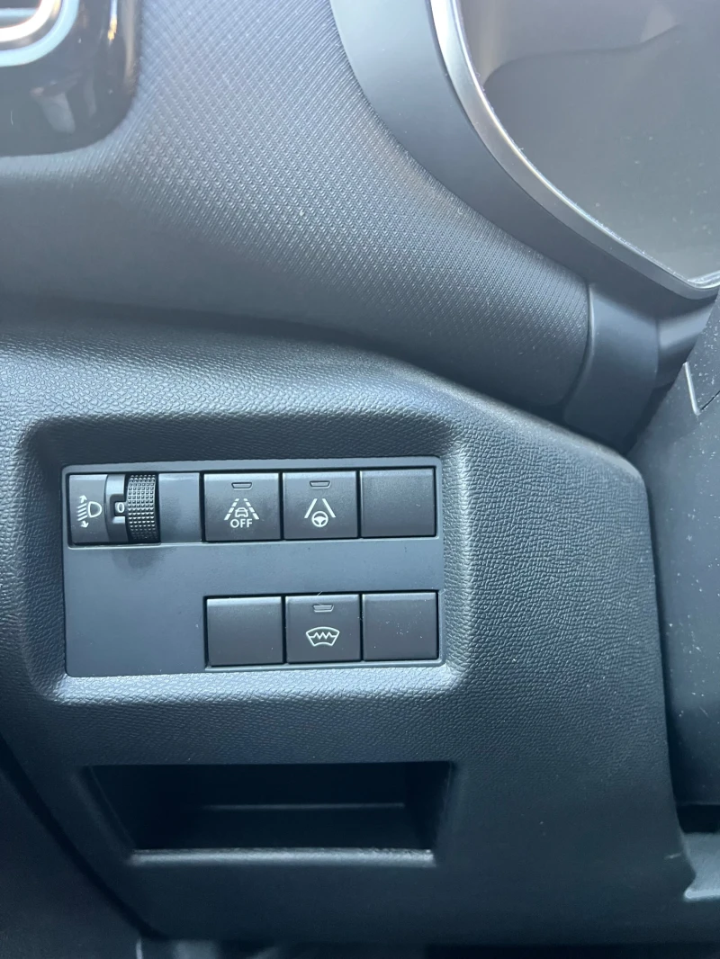 Citroen C5 Aircross C-Series, снимка 8 - Автомобили и джипове - 52588323