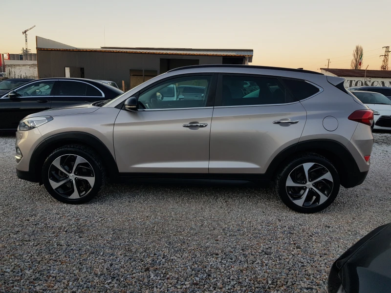 Hyundai Tucson 1.7 CRDI-141 к.с.  EURO 6B АВТОМАТИК ПАНОРАМА , снимка 7 - Автомобили и джипове - 52746441