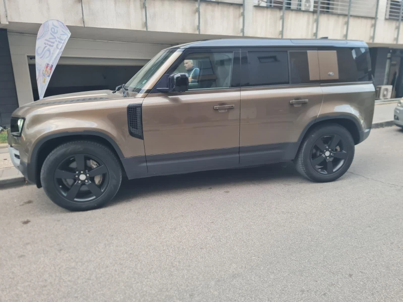 Land Rover Defender First Edition, снимка 3 - Автомобили и джипове - 52938116