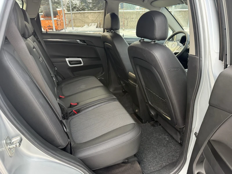 Opel Antara 2.0 TDI, снимка 11 - Автомобили и джипове - 53356836
