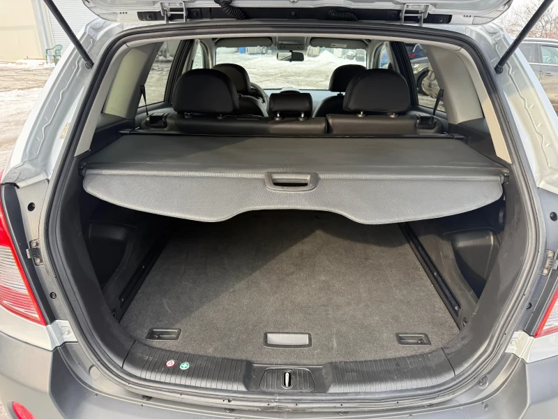 Opel Antara 2.0 TDI, снимка 10 - Автомобили и джипове - 53356836