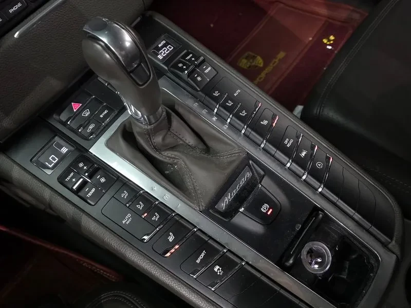 Porsche Macan 2.0/ PANO/ �������/ ������/ �����/DIST | Mobile.bg � ����������� 9