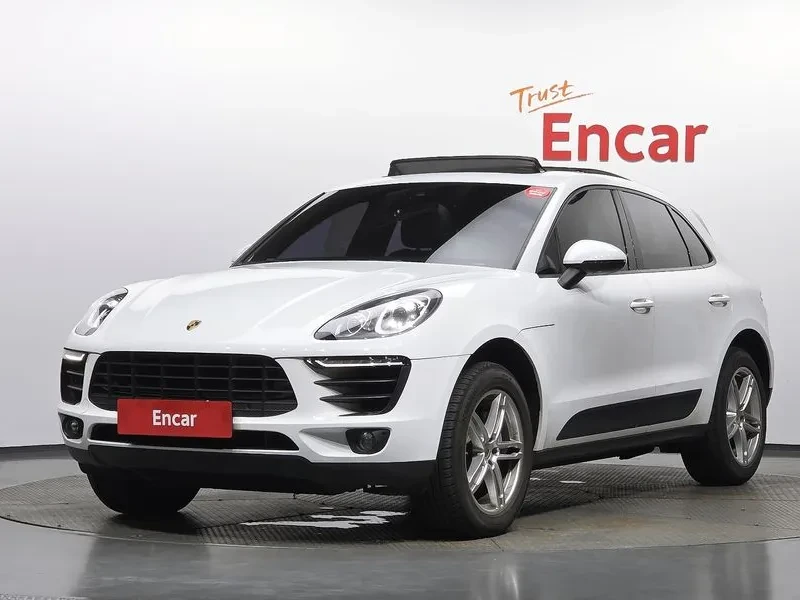Porsche Macan 2.0/ PANO/ ПОДГРЕВ/ КАМЕРА/ ПАМЕТ/DIST