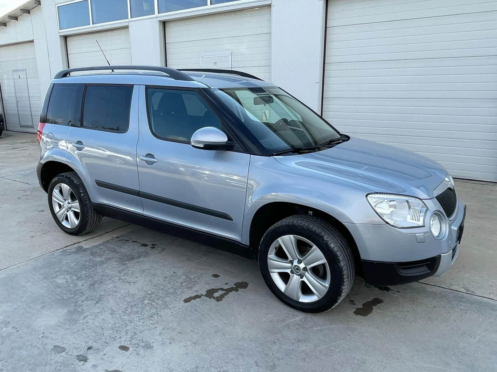 Skoda Yeti 2.0tdi 110k.c * UNIKAT*  | Mobile.bg   12
