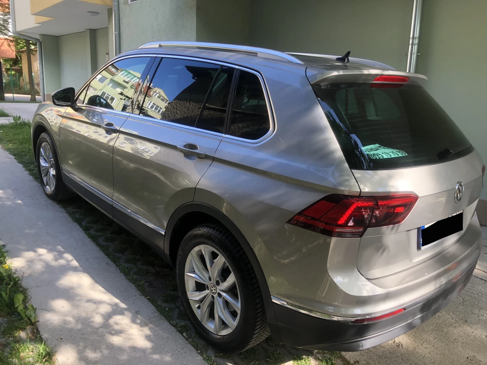 VW Tiguan  - изображение 2