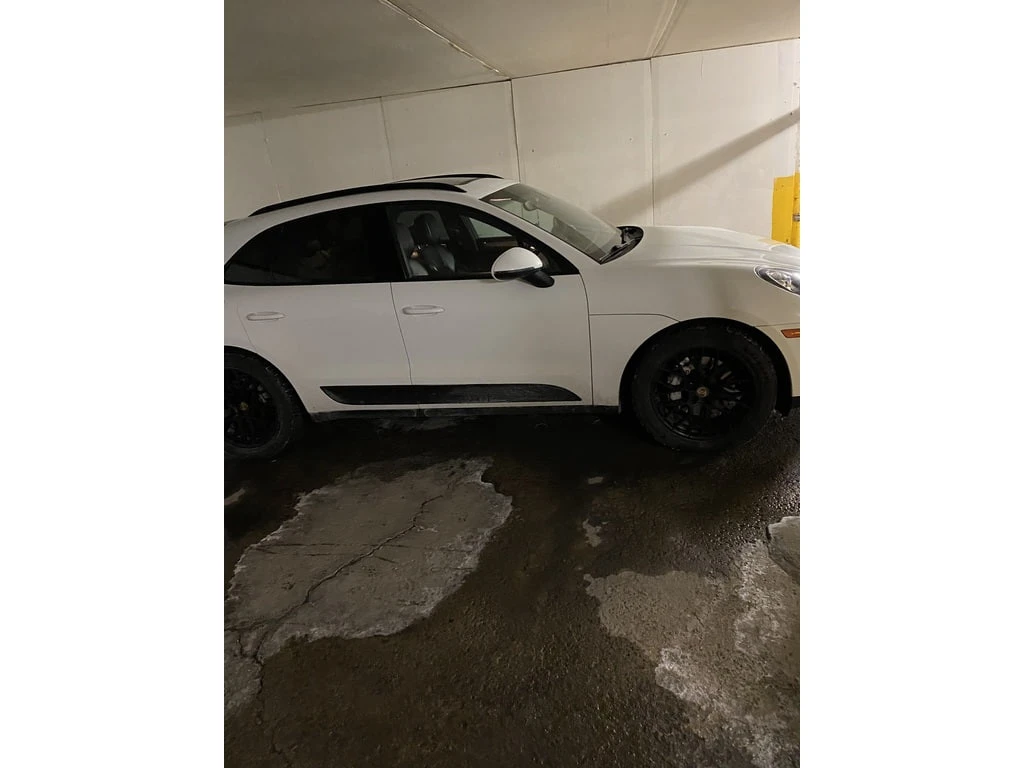Porsche Macan S* Пано* Blind spot* Keyless* Реални км - изображение 2