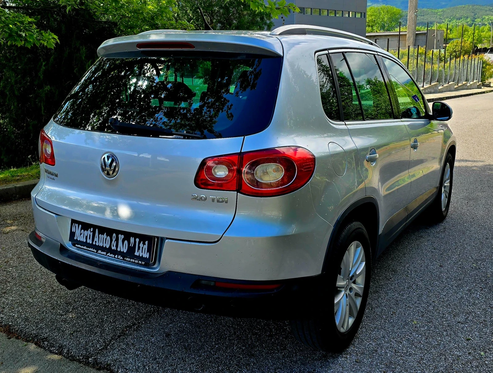 VW Tiguan 2.0 TDI 4 Motion DSG Park Assist , снимка 6 - Автомобили и джипове - 52406701